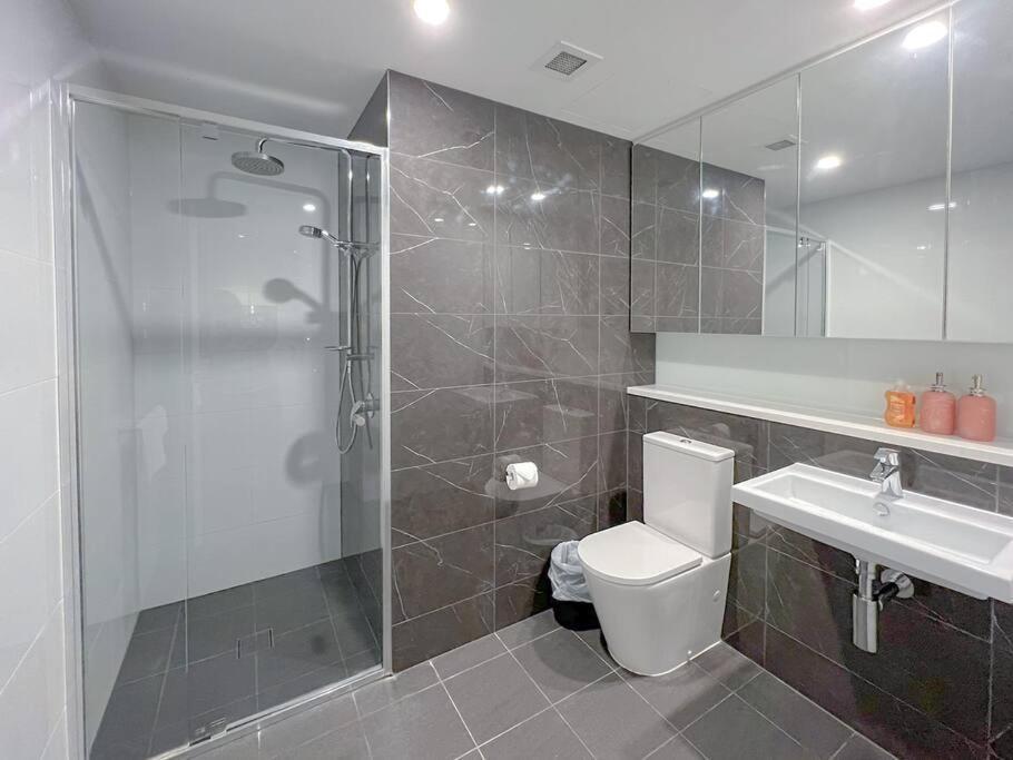 Amazing 2 Bedroom In Cbd! Brisbane Exteriör bild