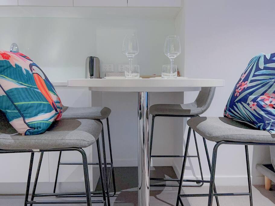 Amazing 2 Bedroom In Cbd! Brisbane Exteriör bild