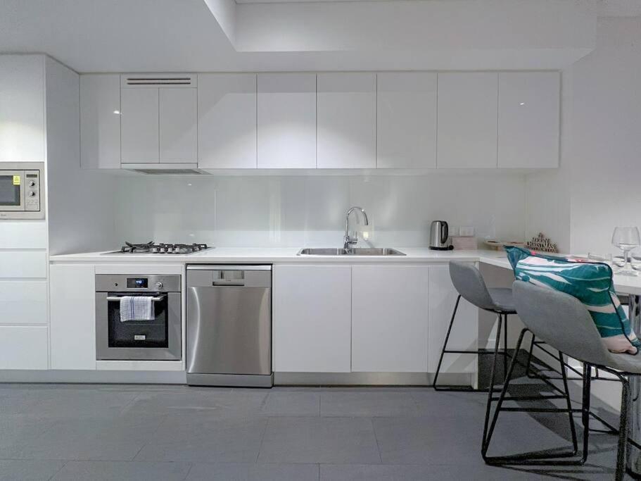 Amazing 2 Bedroom In Cbd! Brisbane Exteriör bild